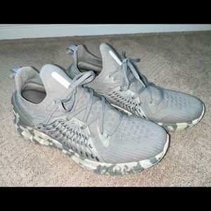 UA HOVR Phantom RN - Mens 10.5